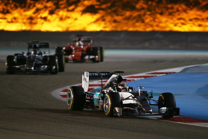 Lewis Hamilton, Nico Rosberg e Sebastian Vettel no GP do Bahrein (Foto: Getty Images)