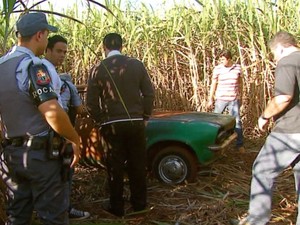 Carro de idoso de São João da Boa Vista foi encontrado com corpo carbonizado (Foto: Reprodução/ EPTV)