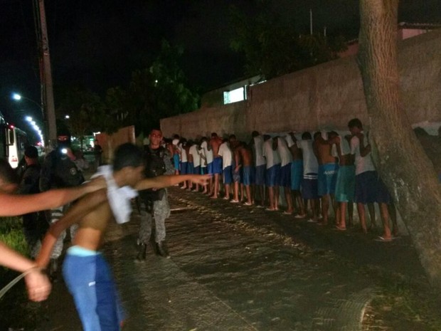 RN - presos Cadeia Pública de Natal (Foto: Anderson Barbosa/G1)