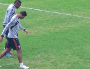 Digão e Gum, treino do Fluminense (Foto: Edgard Maciel de Sá / Globoesporte.com)