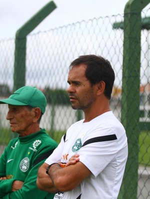 Cevanei Rosa, treinador do Sub-18 do Coritiba (Foto: Diego Marinelli / Divulgação Coritiba)