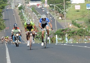 Provas de ciclismo começaram nesta segunda-feira (Foto: Mateus Tarifa / Globoesporte.com)