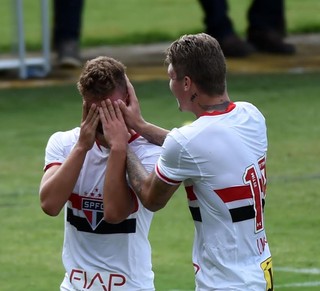 Lucas Fernandes comemora o gol contra o Botafogo (Foto: André Durão/Globoesporte.com)