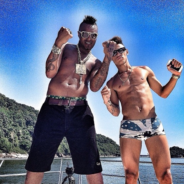 MC Nego Blue e Neymar (Foto: Instagram/ Reprodução)