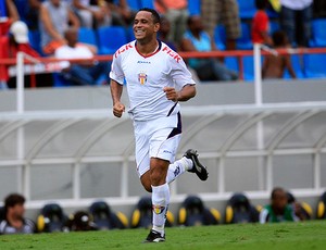 Val baiano grêmio barueri  (Foto: agência Getty Images)