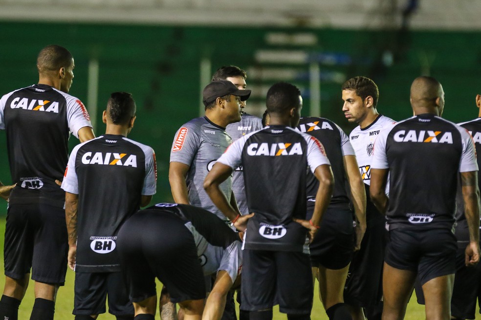 Roger Machado divide o foco dos jogadores entre Brasileirão, Libertadores, Copa do Brasil e Primeira Liga (Foto: Bruno Cantini / Flickr do Atlético-MG)