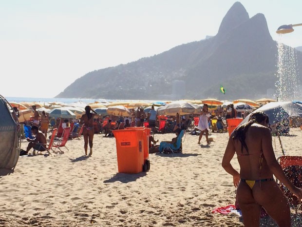 G Com Recorde De Calor Em Banhistas Aproveitam Praia Do Rio Not Cias Em Rio De Janeiro