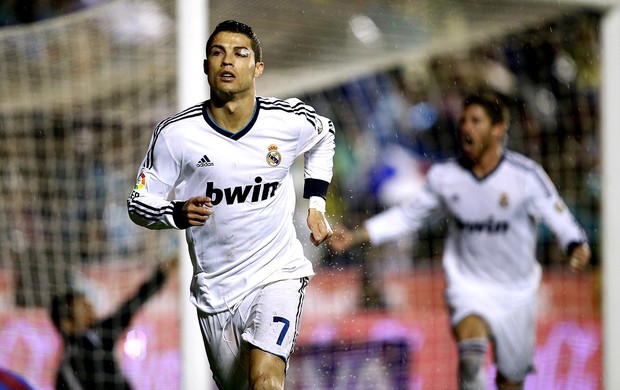 Cristiano ronaldo real madri gol levante (Foto: Agência AFP)