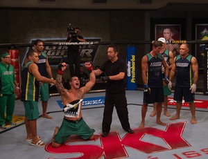 Santiago Ponzinibbio Léo Santos TUF Brasil MMA (Foto: Divulgação/UFC)