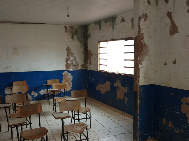 Escolas foram interditadas pelos bombeiros por apresentarem falhas estruturais (Foto: PRMT-Barra do Garças/Divulgação)
