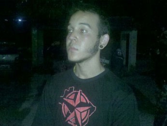 Levado à delegacia, o estudante Bruno Torres disse que não resistiu à prisão (Foto: Luna Markman/G1)