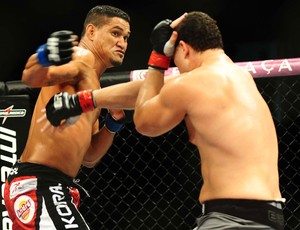 UFC Ildemar Marajó venceu Wagner Caldeirão (Foto: Marcos Ribolli / Globoesporte.com)