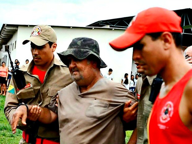 Jonas Guilherme chega a Sena Madureira após ser resgatado (Foto: Douglas Barros/ Arquivo pessoal)