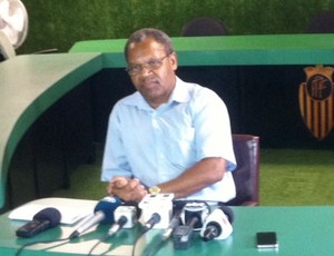 Afonso Victor de Oliveira, presidente da comissão de arbitragem do Paraná (Foto: Gabriel Hamilko)