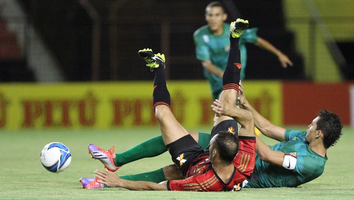 Sport x Coruripe (Foto: Antônio Carneiro/ Pernambuco Press)