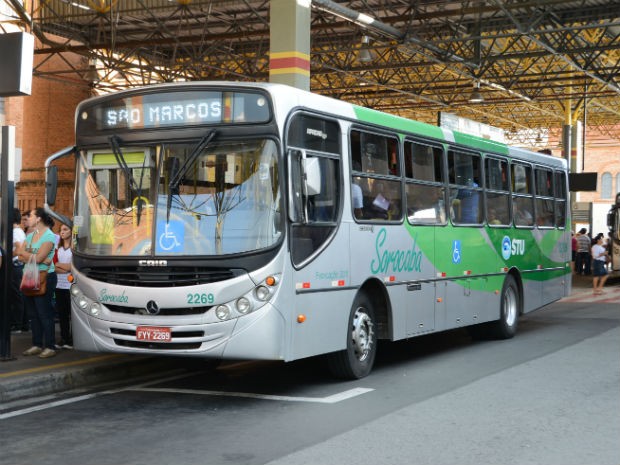 Aos domingos, a tarifa passa a ser de R$ 1,50 para quem possui o Passe Social (Foto: Emerson Ferraz)