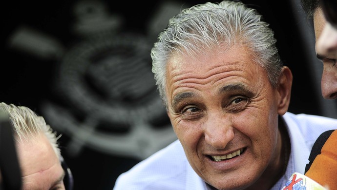 Tite Corinthians (Foto: Marcos Ribolli)