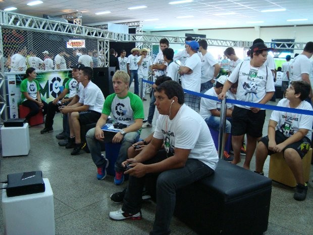 Participantes começam disputas no TEM Games (Foto: G1/Gláucia Souza)