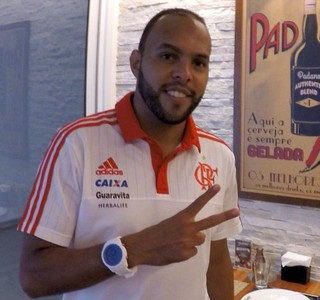 Alecsandro Flamengo restaurante (Foto: Cahê Mota / Globoesporte.com)