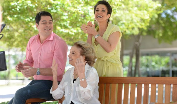 Evaristo Costa, Sandra Annemberg e Eva Wilma gravaram juntos (Foto: Zé Paulo Cardeal/ Globo)