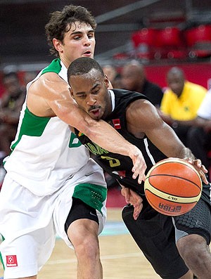 Brasil basquete Jamaica Raul Togni (Foto: EFE)