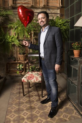 Daniel Ortiz no lançamento de Haja coração (Foto: Globo/Ramón Vasconcelos)