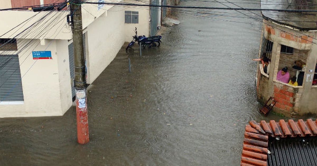 G Chuva Deixa Pontos Alagados Na Grande Vit Ria Not Cias Em