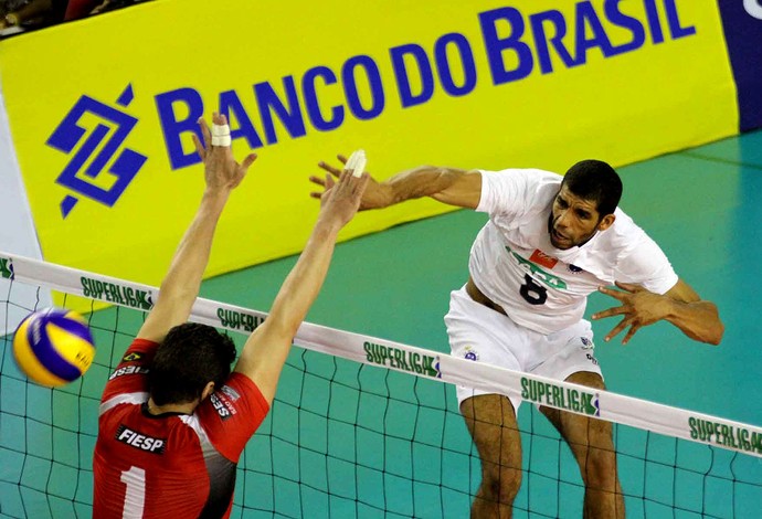 Vôlei wallace cruzeiro sesi (Foto: Alexandre Arruda / CBV)