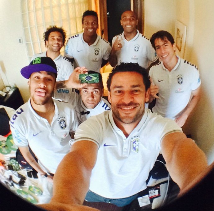 Fred e jogadores da seleção brasileira na concentração (Foto: Reprodução/Instagram) Fred e jogadores da seleção brasileira na concentração (Foto: Reprodução/Instagram)