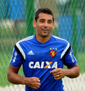 Agora no Sport, Diego Souza sonha com primeiro gol na arena palmeirense