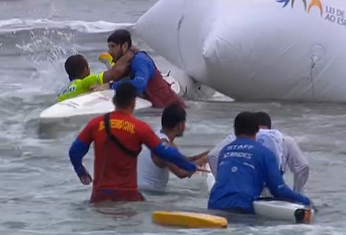 Fernando Fernandes acidente brasileiro canoagem praia grande (Foto: Reprodução SporTV)
