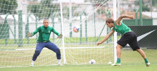 Willian no treino do Coritiba (Foto: Divulgação / Site oficial do Coritiba)