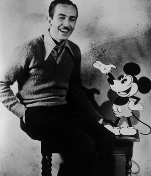 O cineasta e produtor cinematográfico, Walt Disney  (Foto: Getty Images)