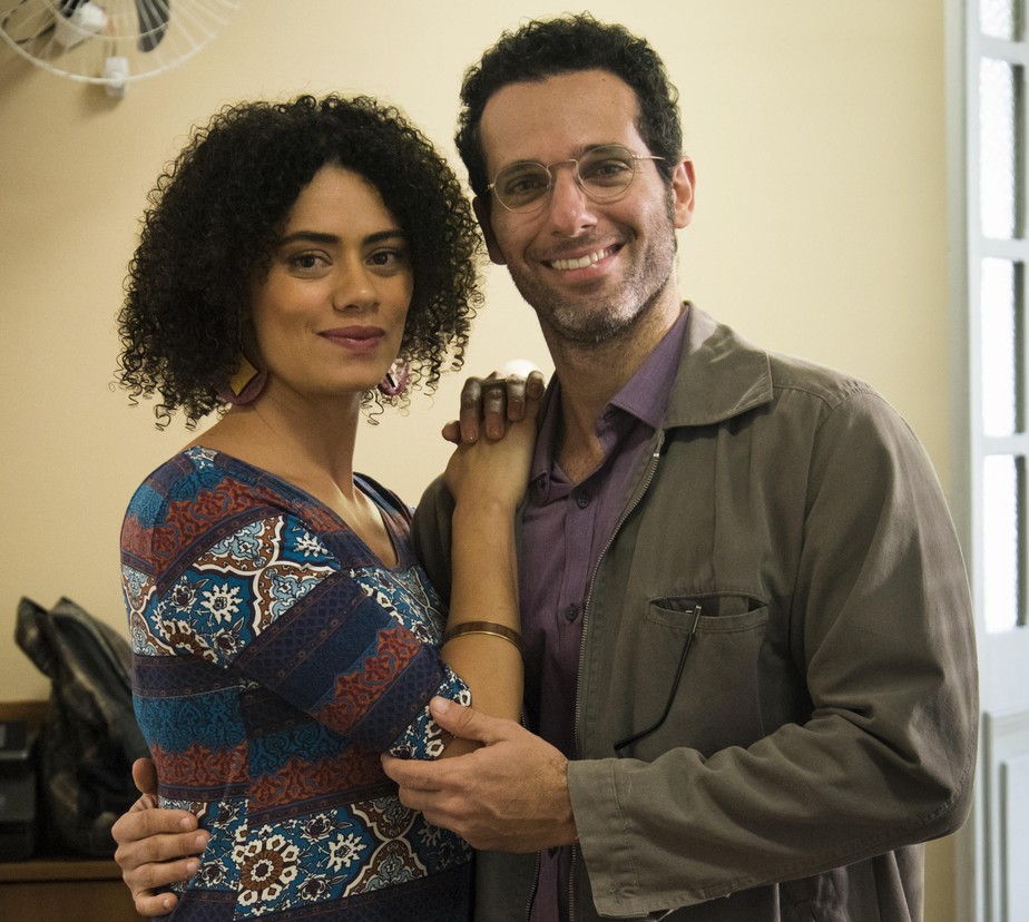 Ana FlÃ¡via Cavalcanti e Mouhamed Harfouch interpretam DÃ³ris e BÃ³ris