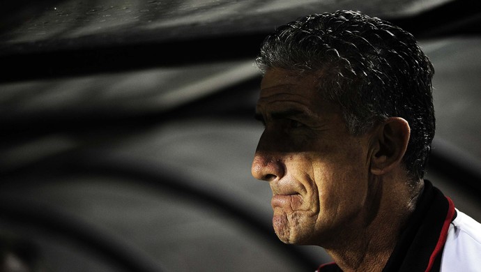 Edgardo Bauza, técnico do São Paulo (Foto: Marcos Ribolli)