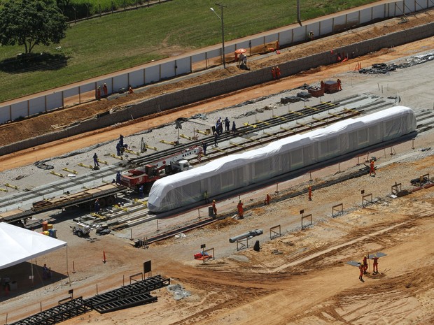 Construção do Centro de Controle do Veículo Leve sobre Trilhos (VLT), ao lado do Aeroporto Marechal Rondon, em Várzea Grande, região metropolitana de Cuiabá. (Foto: Edson Rodrigues / Secopa)