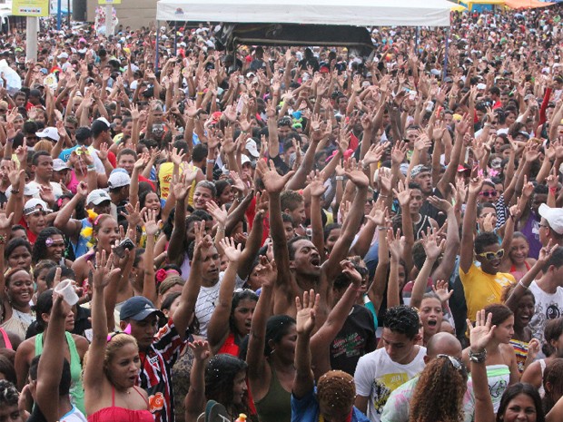 Carnaval do Lava Pratos deve reunir 150 mil pessoas (Foto: De Jesus/O Estado)