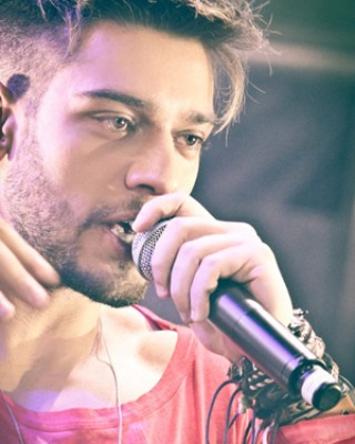 Lucas Lucco - Toda Toda (part. Mc Pikeno e Menor) 2013 Lucas Lucco - Toda Toda (part. Mc Pikeno e Menor) 2013