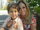 Susana Vieira posa com o filho da Morena, de "Salve Jorge'