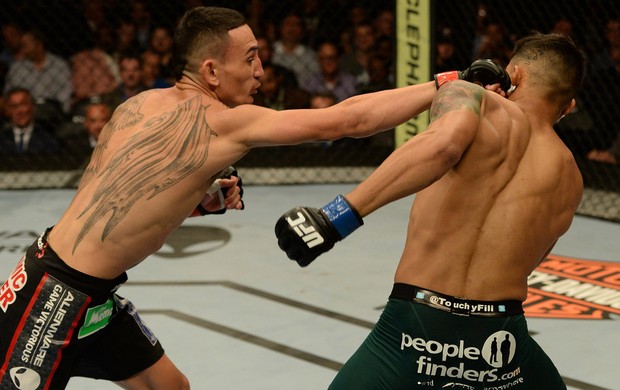 MMA - UFC 172 - Max Holloway x Andre Fili (Foto: Getty Images)