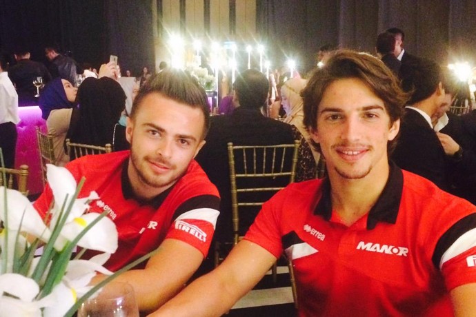 Will Stevens e Roberto Merhi, dupla da Manor - GP da Malásia (Foto: Divulgação)