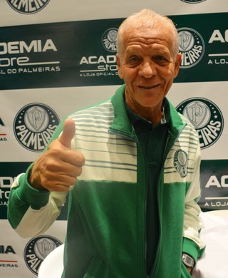 Ademir da Guia torce para Gabriel Jesus seguir no Palmeiras neste ano