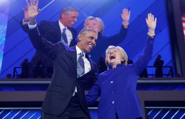 Hillary Clinton e Barack Obama na convenção democrata (Foto: Justin Lane/EFE)