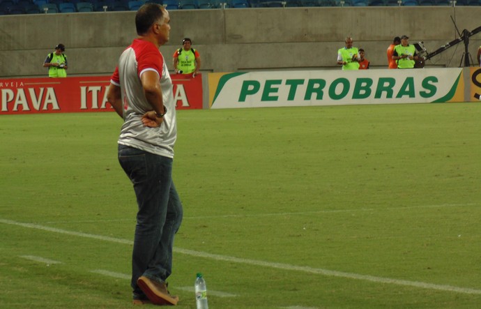 Oliveira Canindé, técnico América-RN (Foto: Klênyo Galvão)