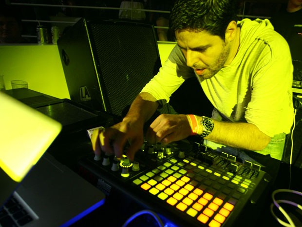 Gui Boratto estará em São Luís para comandar a balada We Love The Night (Foto: Divulgação)