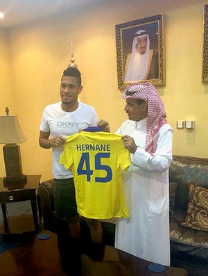 Hernane apresentado no Al Nassr  (Foto: Divulgação)