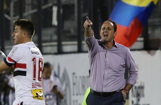 Rogério Ceni, técnico do São Paulo (Foto: Rubens Chiri / saopaulofc.net)
