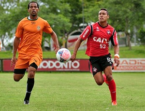 Atacante Edigar Junio, do Atlético-PR (Foto: Divulgação/Site oficial do Atlético-PR)