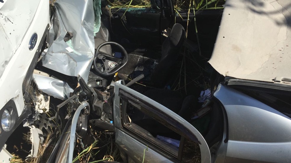 Acidente ocorreu nesta quarta-feira (12), na Rodovia da Integração (Foto: Corpo de Bombeiros/Divulgação)