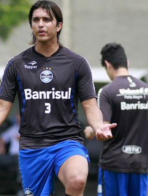 Marcelo Moreno grêmio treino (Foto: Wesley Santos / Press Digital)